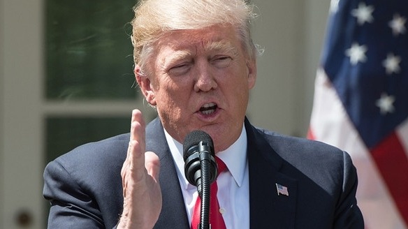 杜德配资 乌克兰总统与加拿大总理通电话 讨论战场局势等问题